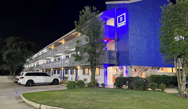 Boardwalk Suites Baton Rouge
