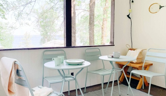 Bowerbird Beach Camp Cabin #5