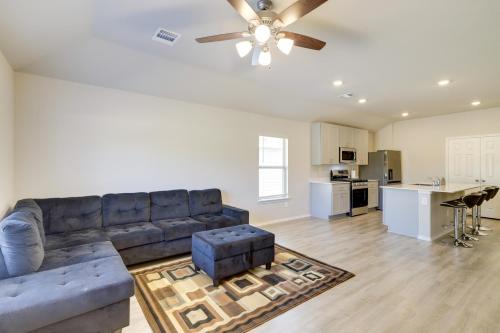 Brand New Spring Home < 1 Mi to Old Town!