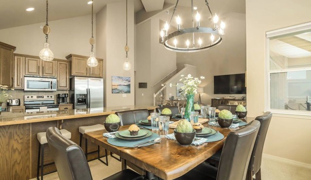 Branson Lakefront Penthouse at The View- Emerald Pointe!