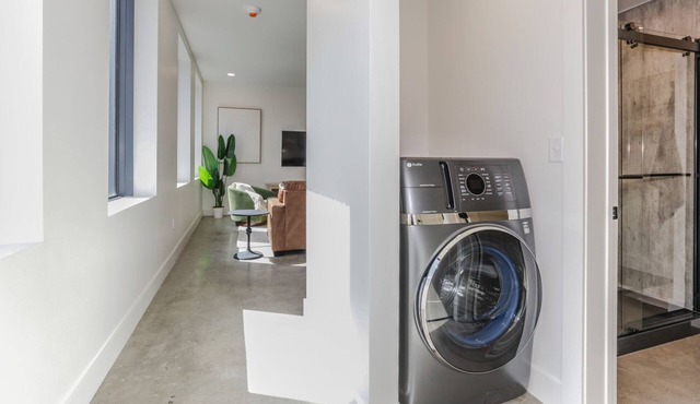 Bright Beacon/Spacious 1BR Apartment