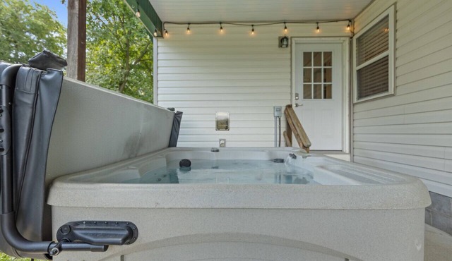 BuffaloRiver 15Min | Hot Tub Trails FirePit
