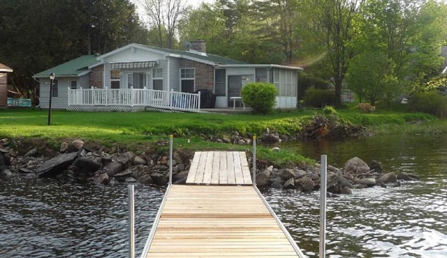 Calabogie Lake Waterfront Cottage