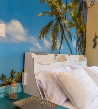 Cardinal Inn Beach Room