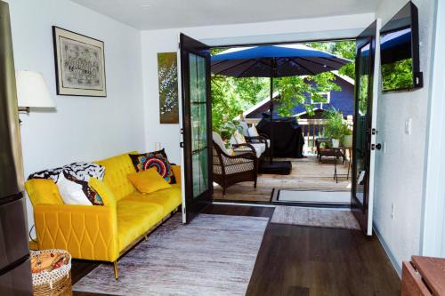 Casa Del Sol Guesthouse Family & Pet Friendly