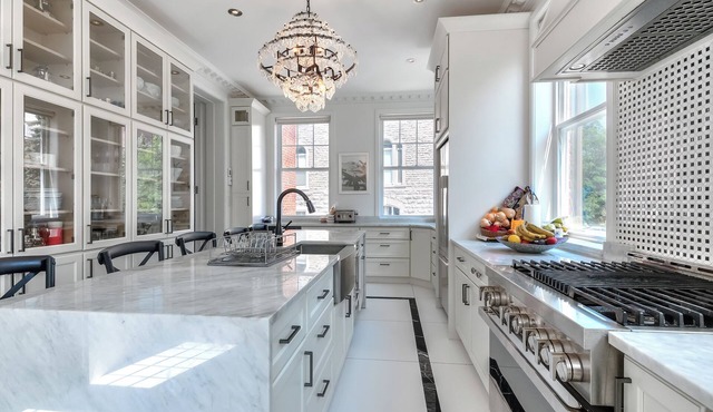 Central - Luxurious Mansion 7 Bedrooms 9000sqft