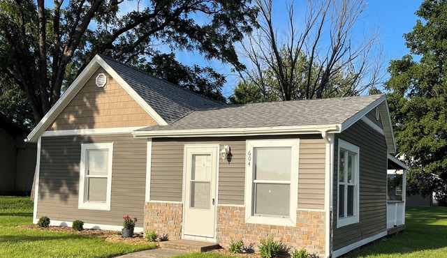 Charming 2-bedroom house in Collins with AC, WiFi