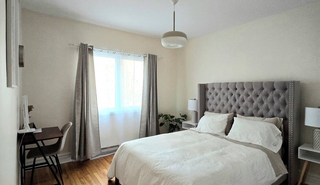 Charming 2-bedroom, sleeps 6. Central, Family & PetFriendly, FREEParking