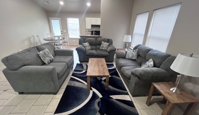 Charming 3bed 2bath Duplex in Norman 5 minutes from OU
