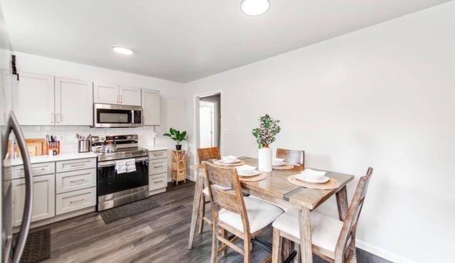 Charming Modern Home with Koi Pond & Spacious Backyard – Sleeps 6 in Monroe