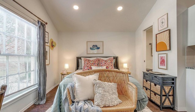 Charming Studio in Historic Fort Worth
