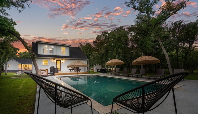 Cheerful acreage with a petting zoo, pool, firepit