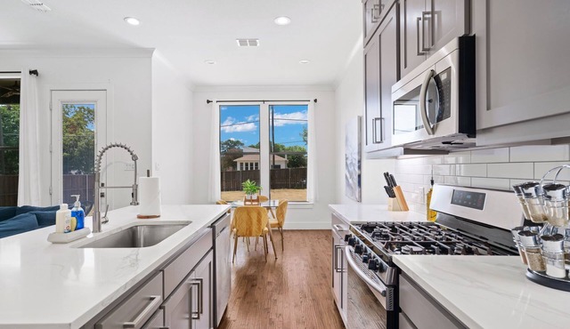 Chic Modern New Build - Great For Large Families