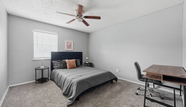 Comfortable 2BR townhome perfect for longer stays