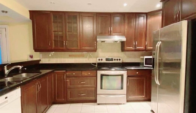 Comfortable Bedroom in central Yonge and Sheppard and North York Centre