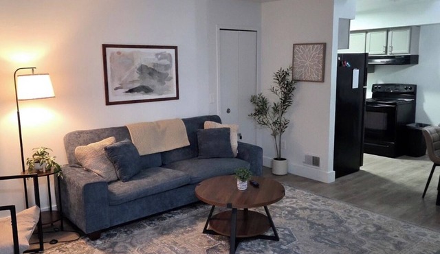Comfortable Canton - Centrally Located Extended Stay - Pool, 24-Hour Gym