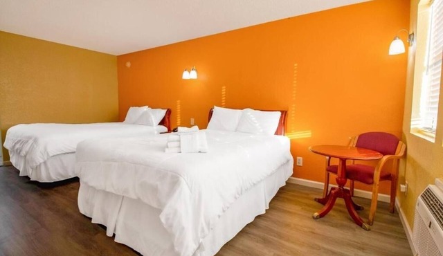 Comfortable Room W/Free Parking Near Alabaster Caverns State Park