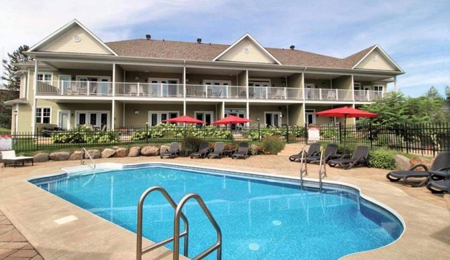 Condo Champlain 202