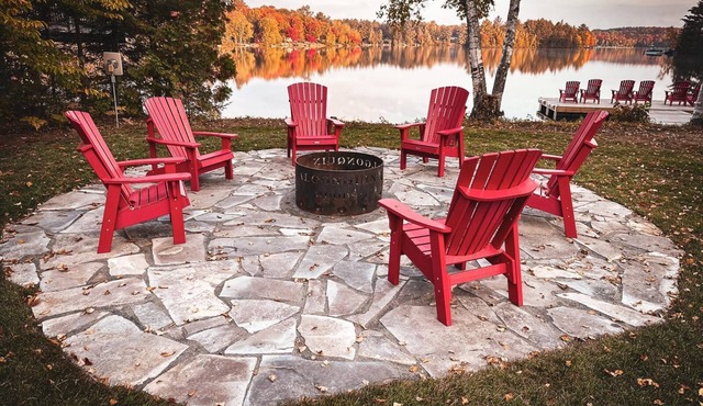 Cottage 2 at Algonquin Woods cottage resort on beautiful Clear Lake