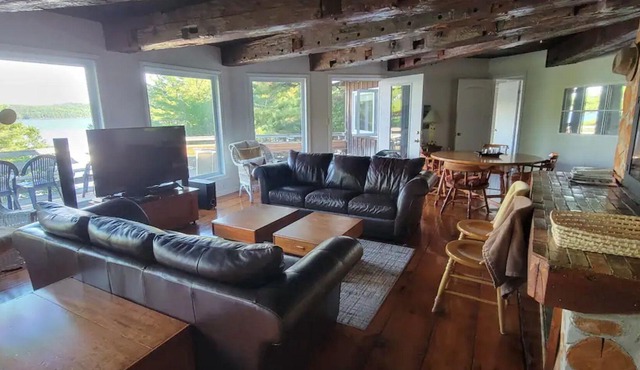 Cottage with commanding views of the lake on a large piece of Canadian Shield