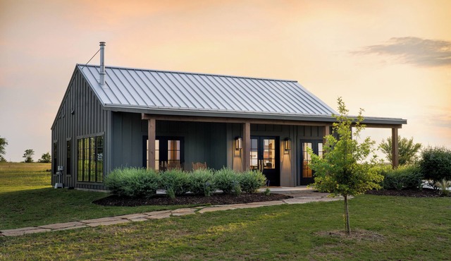 Countryside Cottage Retreat Near Waco & Baylor