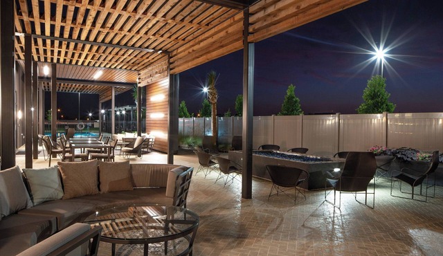 Courtyard by Marriott Lafayette South