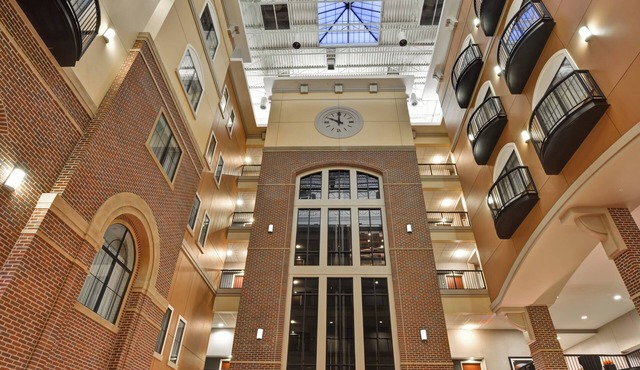 Courtyard by Marriott Wichita At Old Town