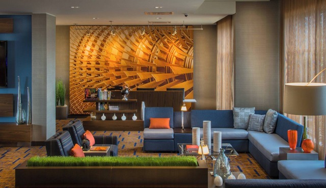 Courtyard by Marriott Winnipeg Airport