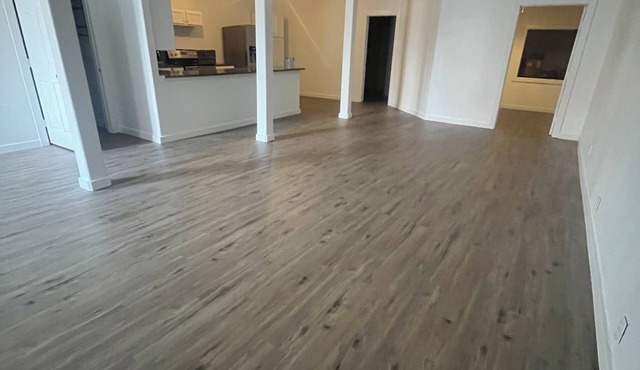 Cozy 2-bedroom apartment in amazing Van Alstyne with AC