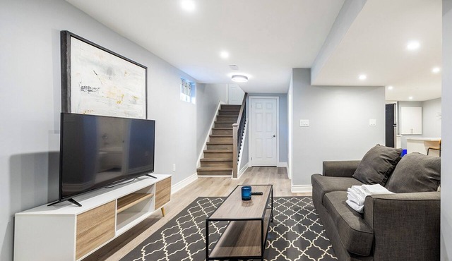 Cozy 3BR Basement w/2 Baths