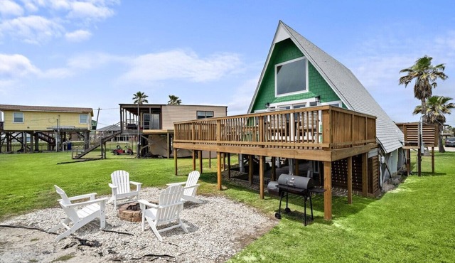 Cozy A-frame with Gulf View, Yard & Fire Pit