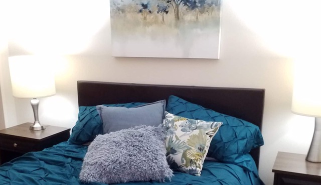 Cozy and welcoming unit in a small apartement building - New listing