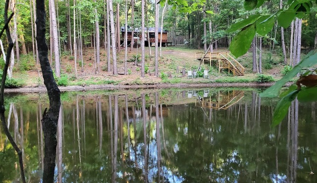 Cozy private vacation cabin rental secluded in the Sam Houston National Forest