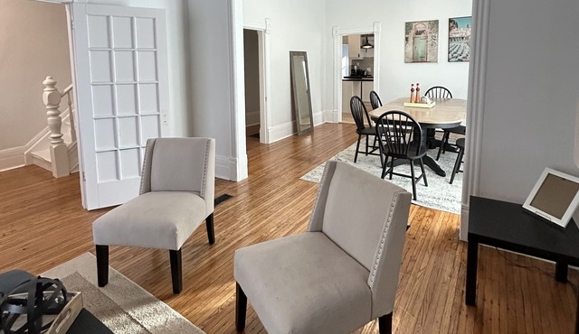 Cozy spacious house in Brandon, Mb. Five minutes from many amenities!