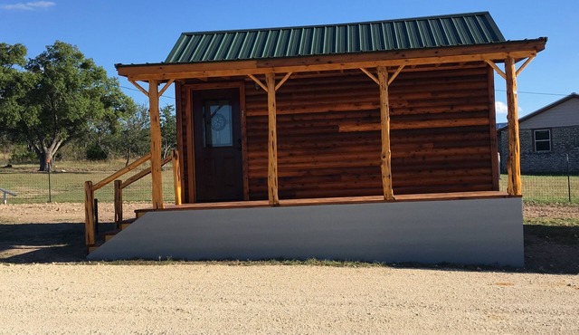 Crooked Creek Ranch Cabin 2