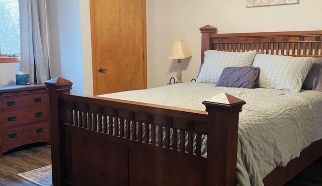 Cute Updated One-Level Living in Quiet Cul de Sac