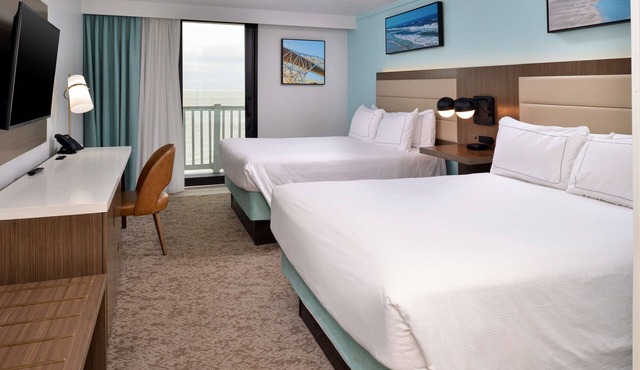 DoubleTree by Hilton Corpus Christi Beachfront