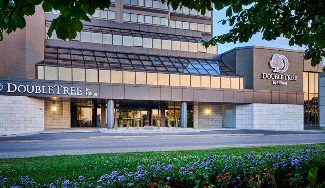 DoubleTree by Hilton Windsor, ON