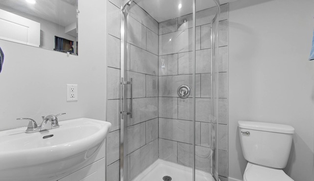 down town location ,brand new units #4