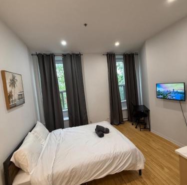 Downtown Studio for 2 with Free private parking