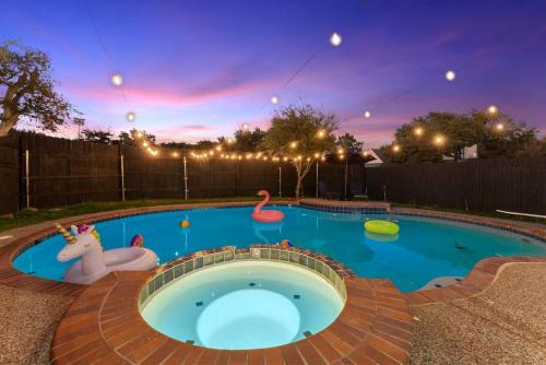 Dream GetAway Pool Hot Tub Game Room