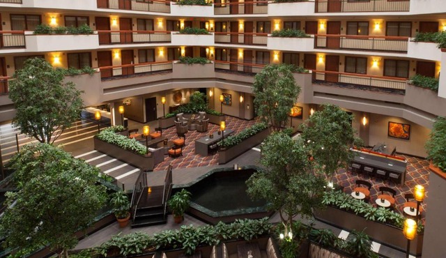 Embassy Suites by Hilton Austin The Domain Area