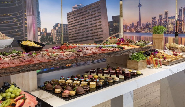 Embassy Suites by Hilton Toronto Airport