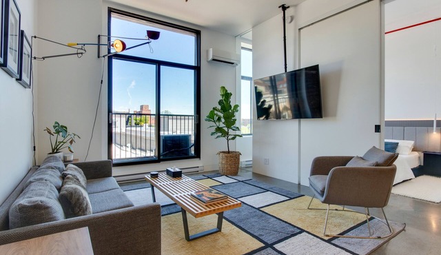 Executive apartment with a stunning view - parking included