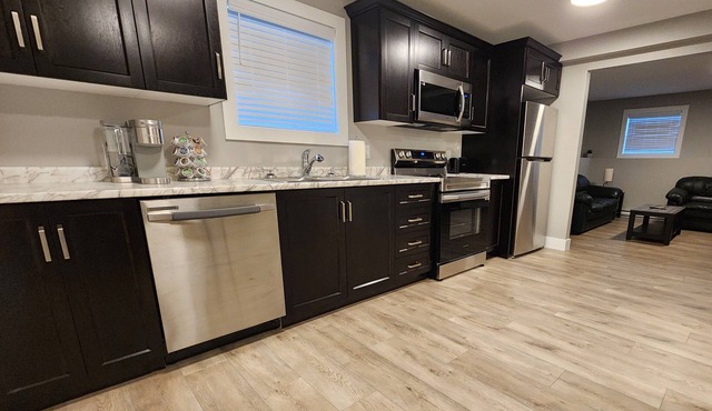Executive & Quiet 2 BDRM in the Heart of the City