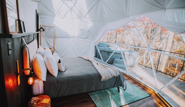Fordyce Geodesic Dome at Starlight Haven Resort