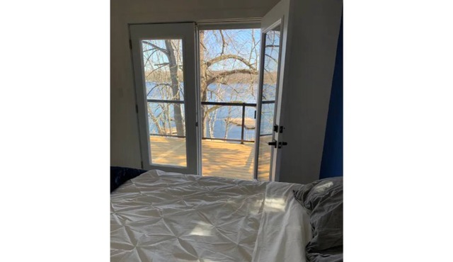 Four Season Family Cottage on Beech Lake