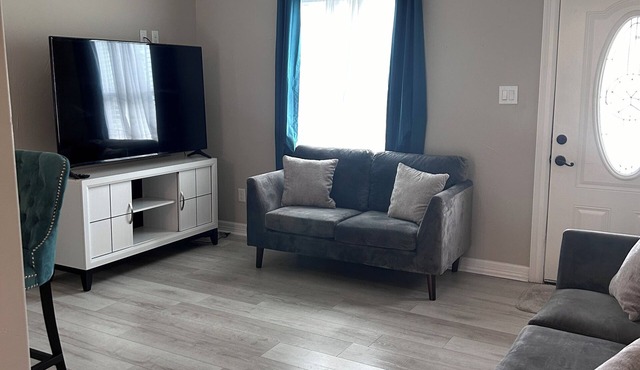 Game room ! HUGE backyard , located in downtown Beaumont !
