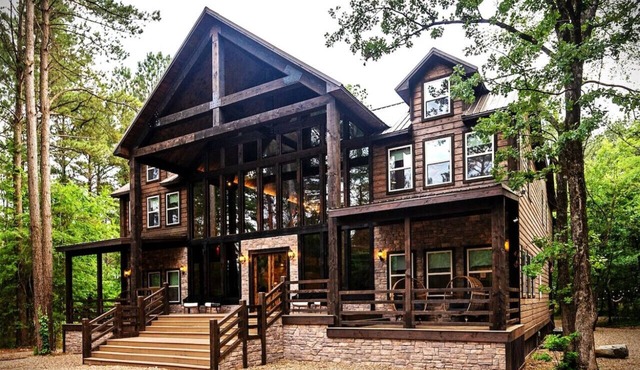 Grand Adventure|Sleeps 30|HotTub|PlaysetOutdoor Ki