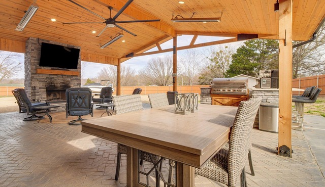 Group Getaway Near Eufaula Lake & Boat Ramp!